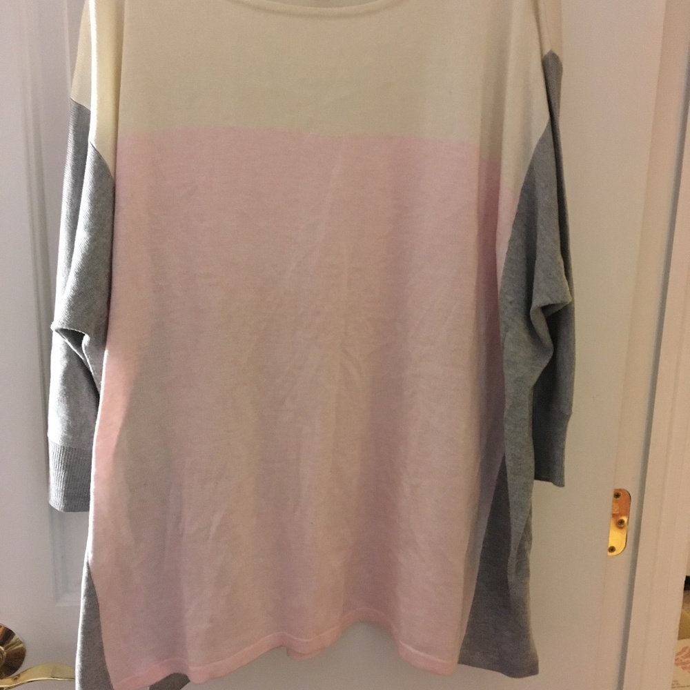 QVC soft knit - Picture 2 of 2